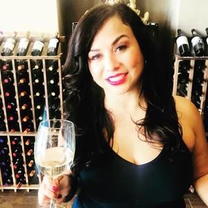 Meet your Posher, Roxana